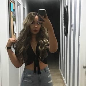 Meet your Posher, Abigail